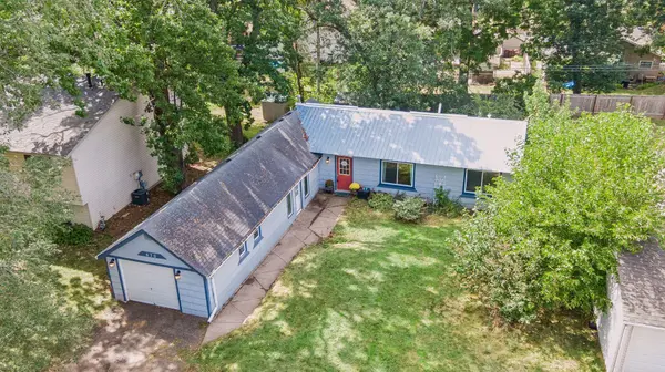 670 Goodwin AVE N, Oakdale, MN 55128