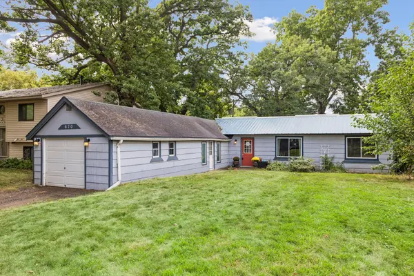 670 Goodwin AVE N, Oakdale, MN 55128