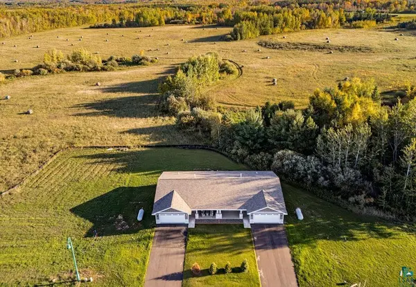 4444 E Moose Horn DR, Moose Lake, MN 55767