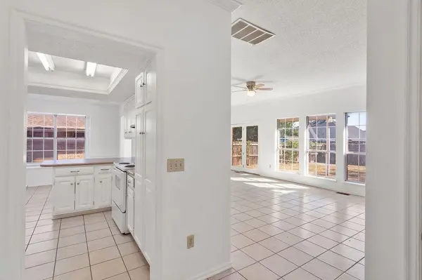 6816 NW 131st ST, Oklahoma City, OK 73142