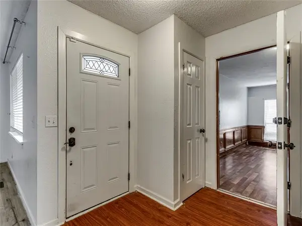 8001 NW 113th ST, Oklahoma City, OK 73162