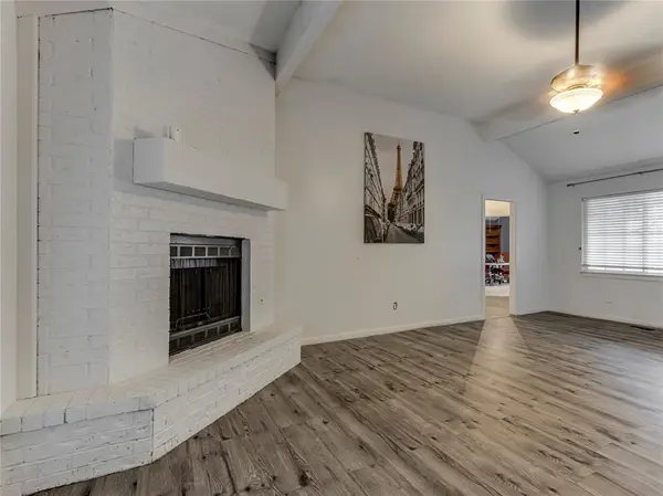 8001 NW 113th ST, Oklahoma City, OK 73162
