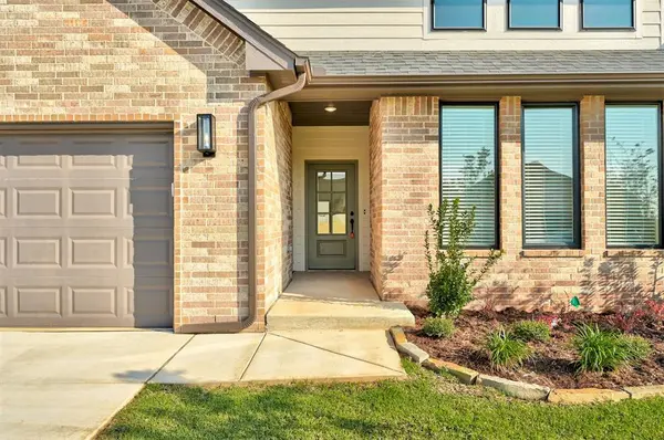 6709 NW 144th CIR, Oklahoma City, OK 73142