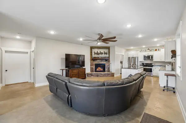 841 Todd Rd, Woodbury, TN 37190