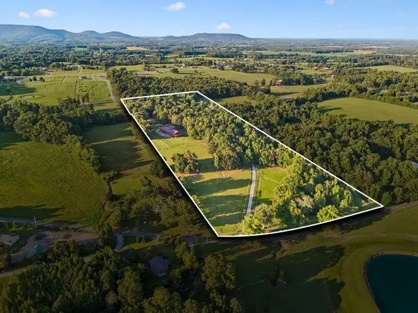 841 Todd Rd, Woodbury, TN 37190