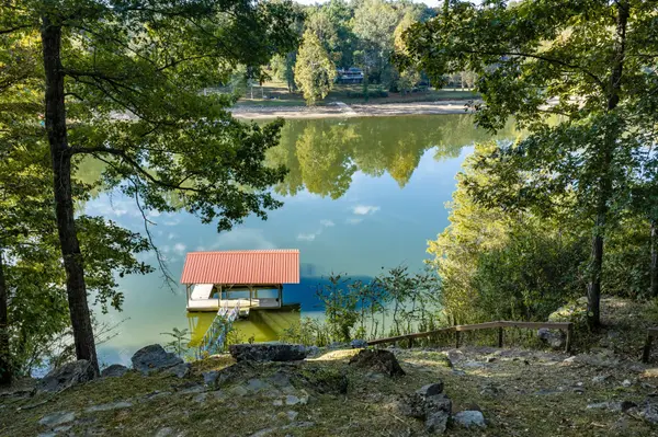 142 Rayahs Way, Quebeck, TN 38579