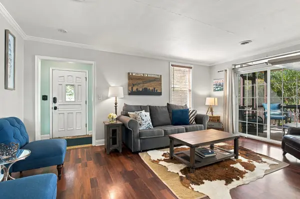 733 Greymont Dr, Nashville, TN 37217