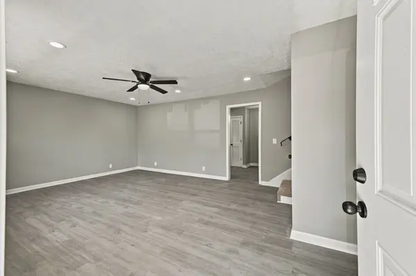 2945 Edge Moor Dr, Nashville, TN 37217