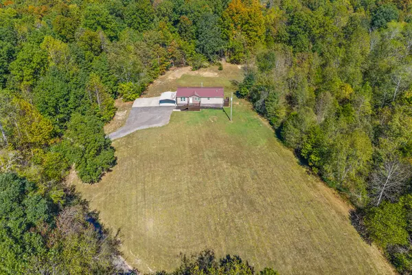 4751 Devers Rd, Southside, TN 37171