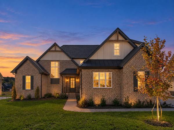 812 Brookdale Ct, Lebanon, TN 37087