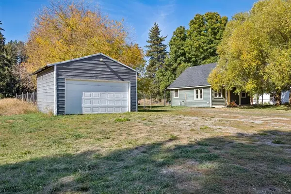 417 N North Ave, Deer Park, WA 99006