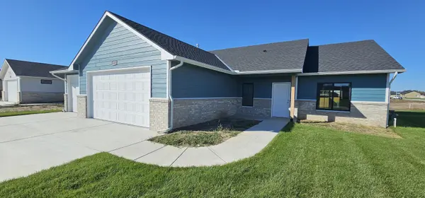 5121 Toben Ct., Bel Aire, KS 67226