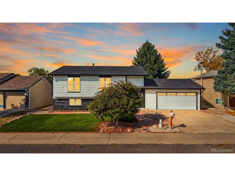 18007 E Bails, Aurora, CO 80017