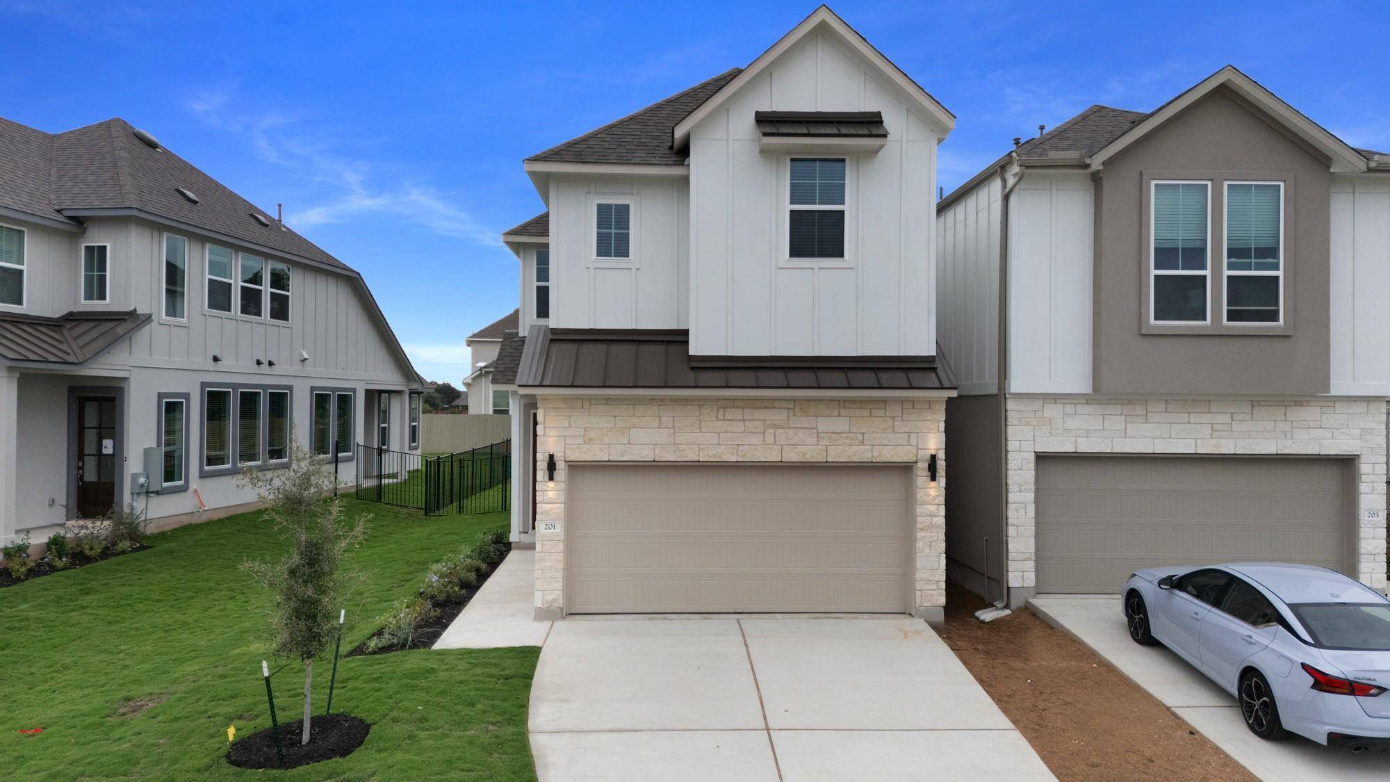 201 Flora Springs CV, Liberty Hill, TX 78642