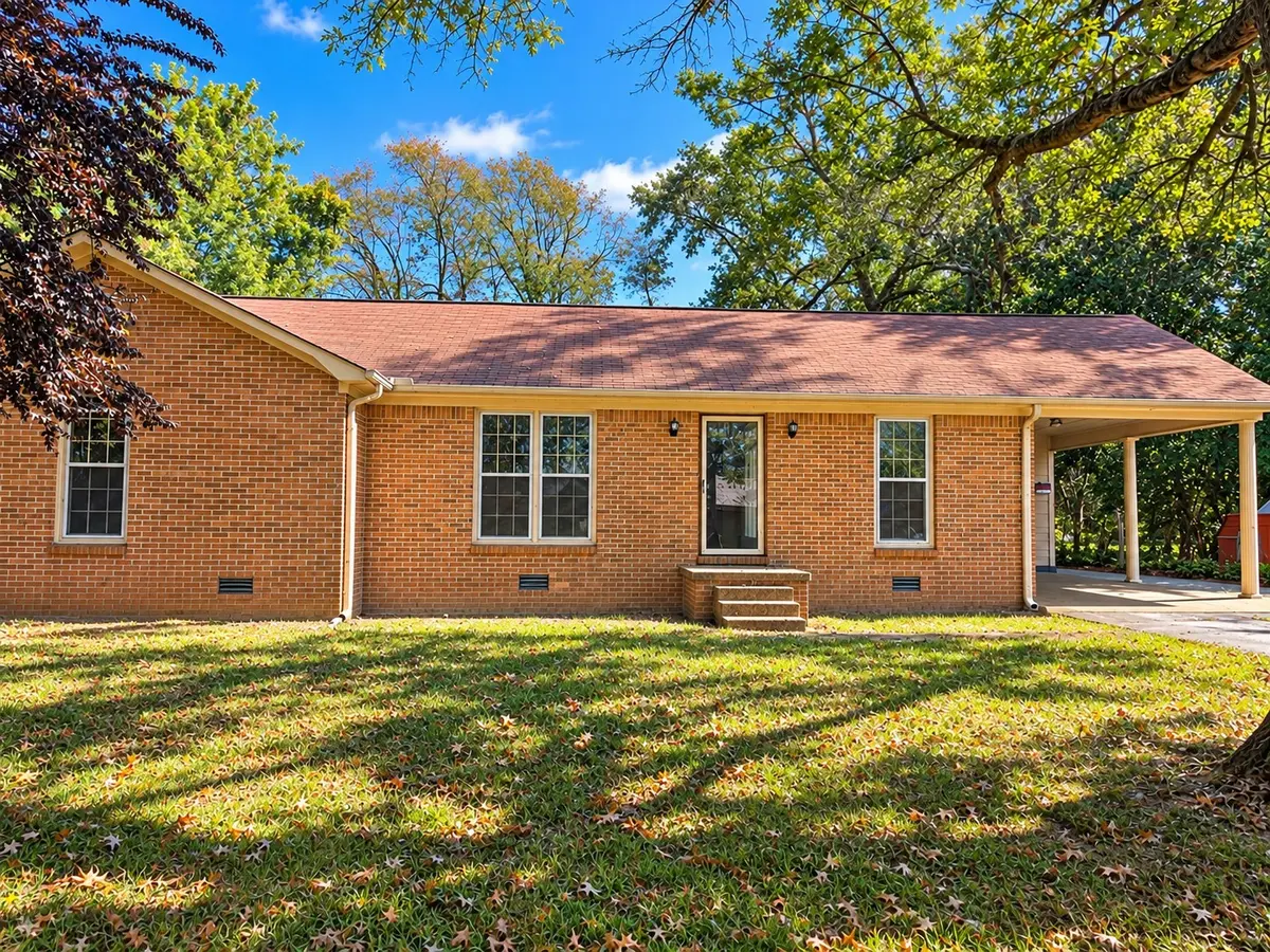 14 Commanche Cv, Jackson, TN 38305