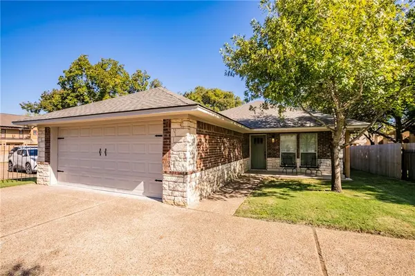 2416 S 2nd Street, Waco, TX 76706