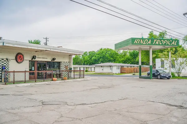 3501 E 7th ST, Austin, TX 78702