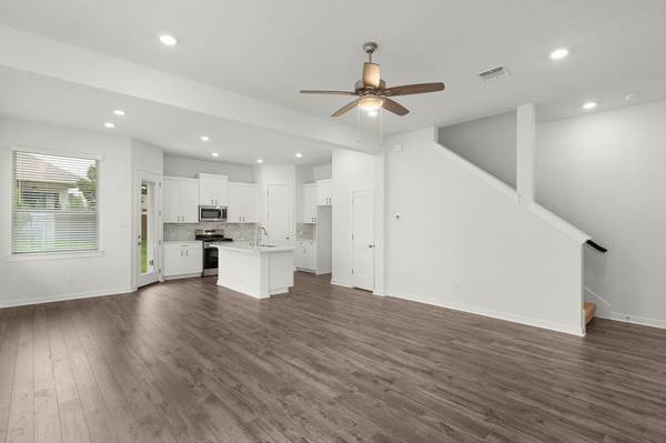 201 Flora Springs CV, Liberty Hill, TX 78642
