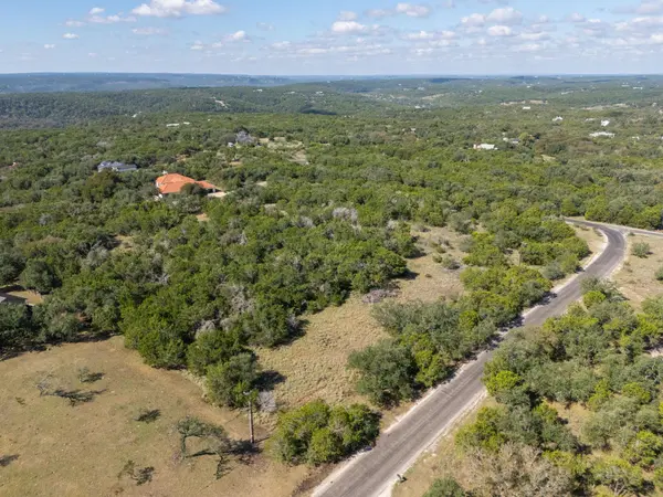 1001 Bluff View RD, Wimberley, TX 78676