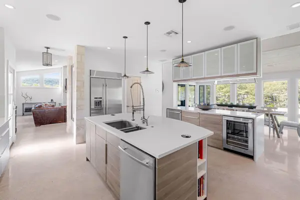 415 Frio Canon TRL, Leakey, TX 78873