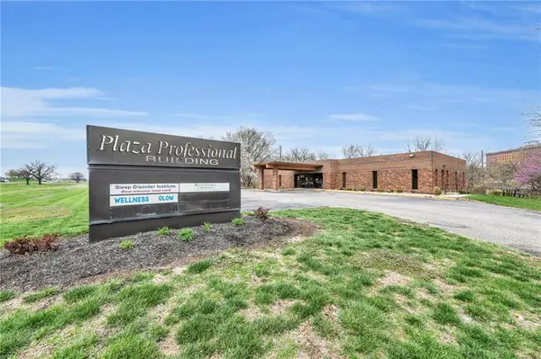 3601 S 4th ST, Leavenworth, KS 66048