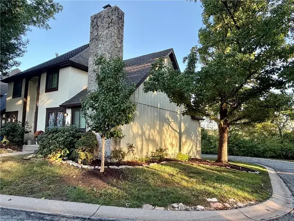 6564 W 49th ST, Mission, KS 66202
