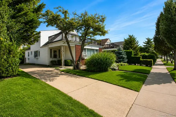 545 E Park AVE, Long Beach, NY 11561