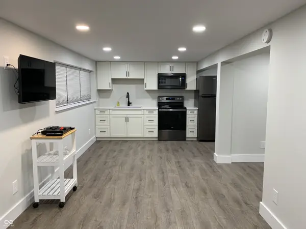9271 E Mallard DR, Rockville, IN 47872