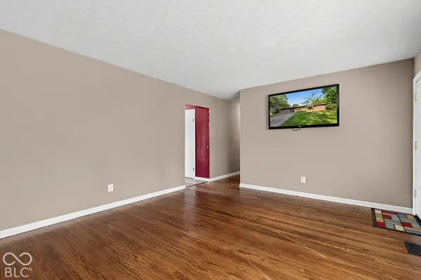 8440 W 88th ST, Indianapolis, IN 46278
