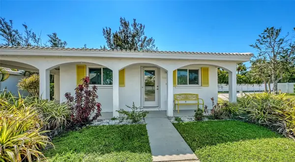 554 SPANISH DR S, Longboat Key, FL 34228