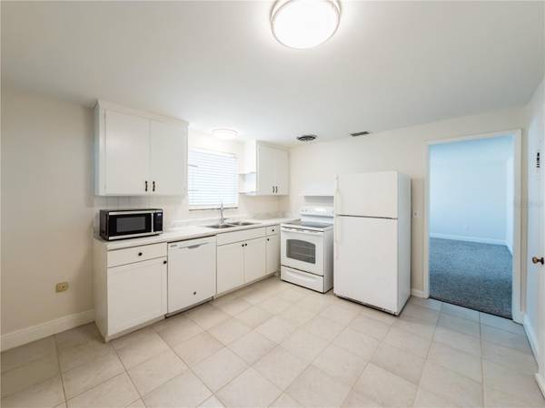 1916 N WESTMORELAND DR, Orlando, FL 32804