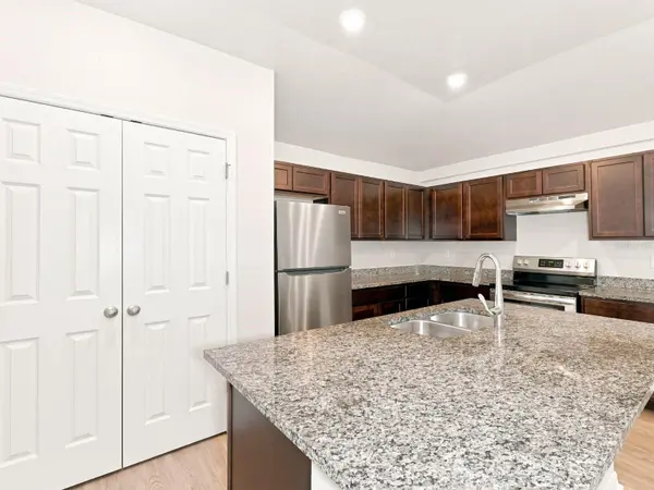 374 URBANA ST, Lehigh Acres, FL 33972