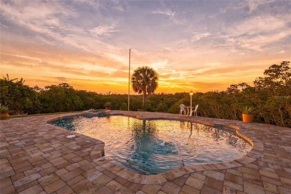 9606 62ND AVE N, St Petersburg, FL 33708