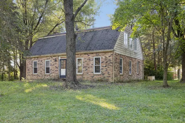 8527 W Dralle RD, Frankfort, IL 60423