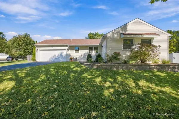 1744 Bucknell CT, Naperville, IL 60565