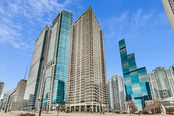 360 E Randolph ST #405, Chicago, IL 60601