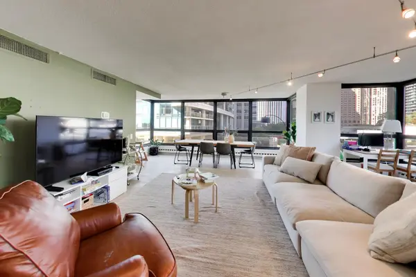 360 E Randolph ST #405, Chicago, IL 60601