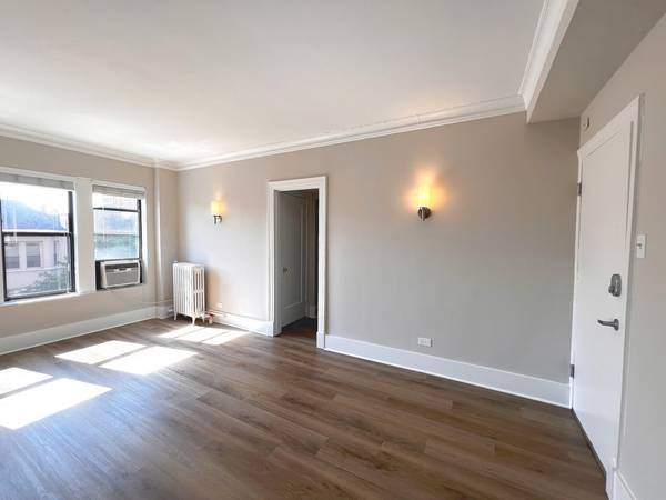 4157 N Clarendon AVE #304, Chicago, IL 60613