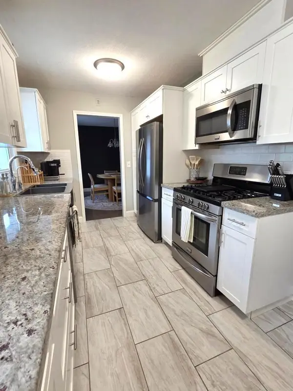 8542 Greystone AVE S, Cottage Grove, MN 55016
