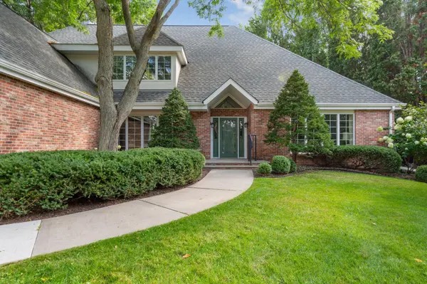 713 Highland AVE, Northfield, MN 55057