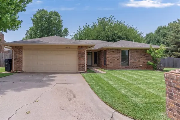 12521 Clarence CT, Oklahoma City, OK 73142