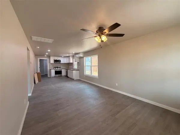 706 S Sheppard ST, Chickasha, OK 73018