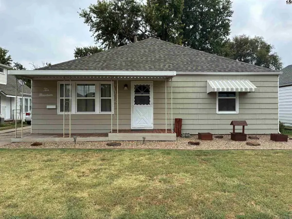 1019 S Chestnut St, Mcpherson, KS 67460
