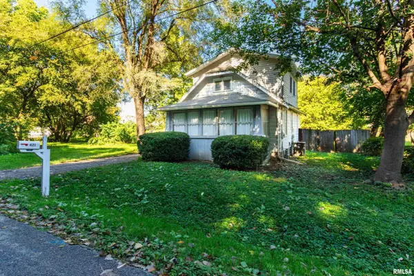 421 SHADOWAY DR, East Peoria, IL 61611