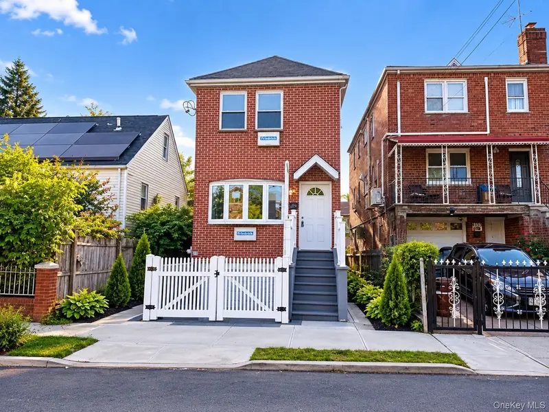 4129 Wilder AVE, Bronx, NY 10466