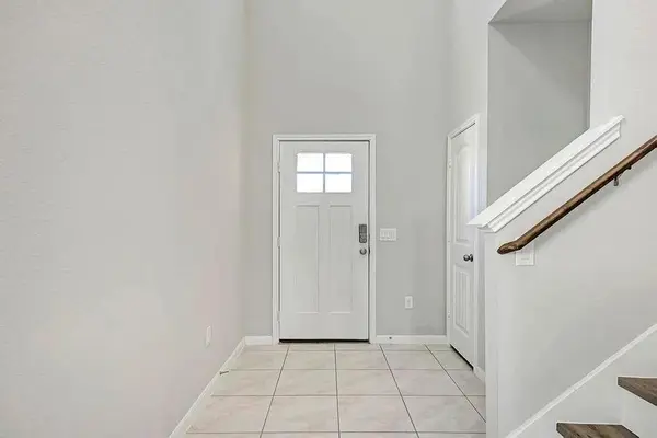 6713 Branrust DR, Austin, TX 78744