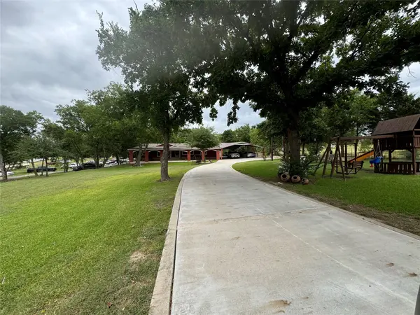 13623 Avis RD, Dale, TX 78616
