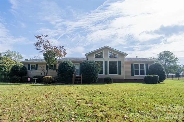 1440 Barbara DR, Cherryville, NC 28021