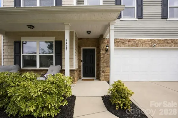 8815 Balsam Bay RD, Charlotte, NC 28227