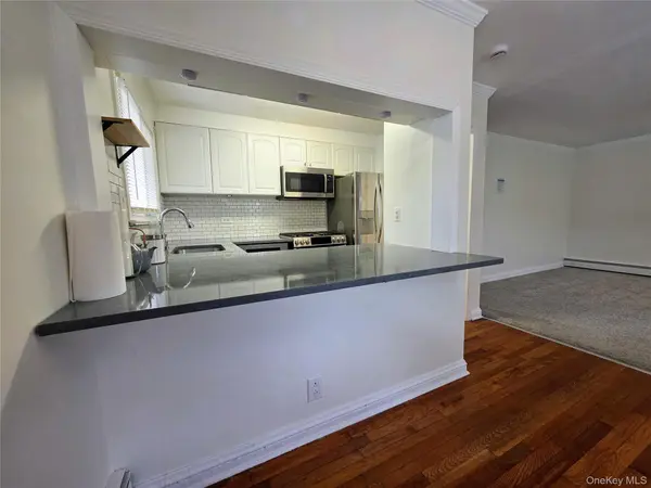 537 E Chester ST, Long Beach, NY 11561